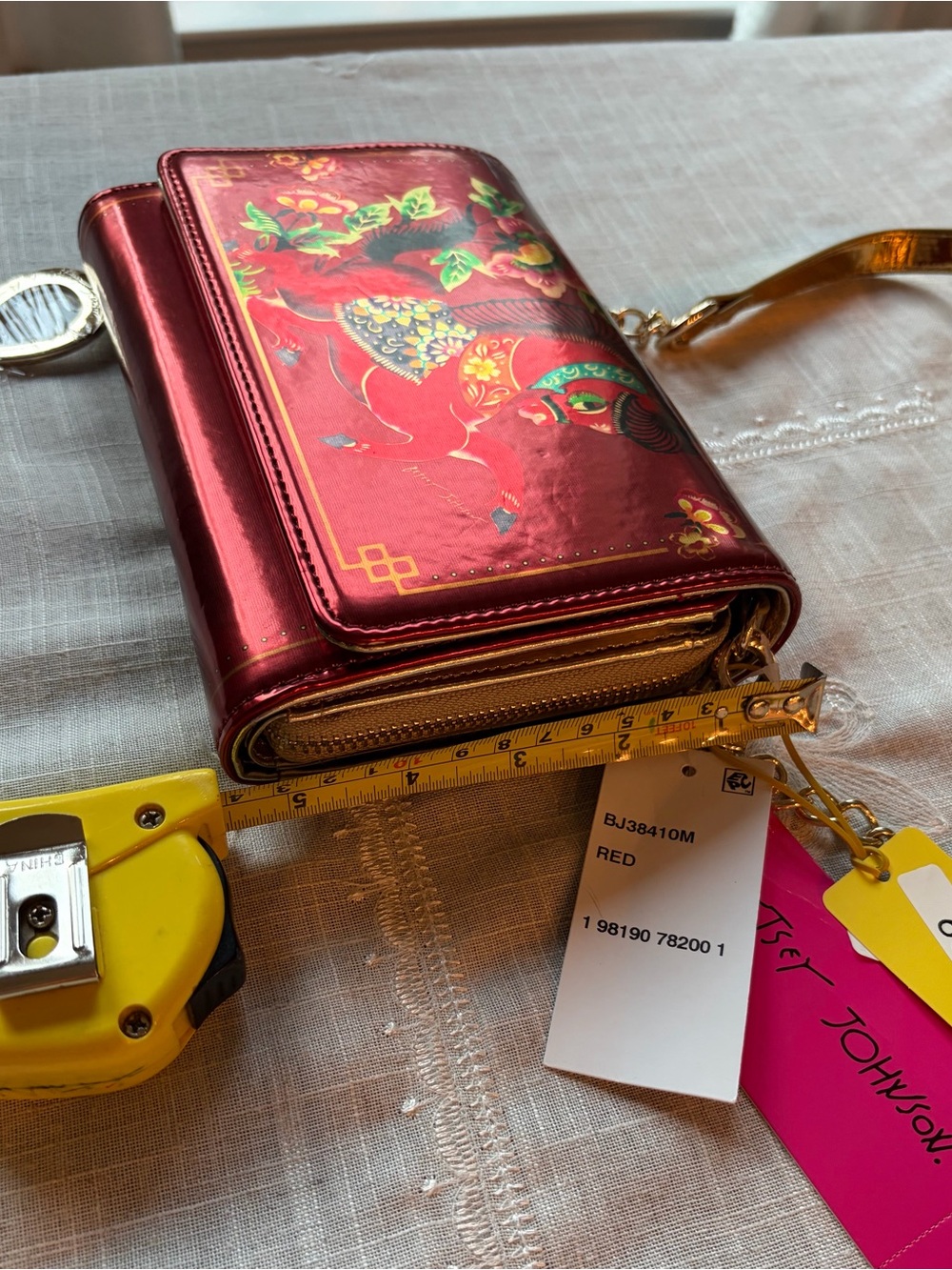199,NWT Betsey Johnson Lunar New Year Wallet Crossbody - Picture 4 of 9
